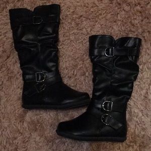 Brand New Girls Boots